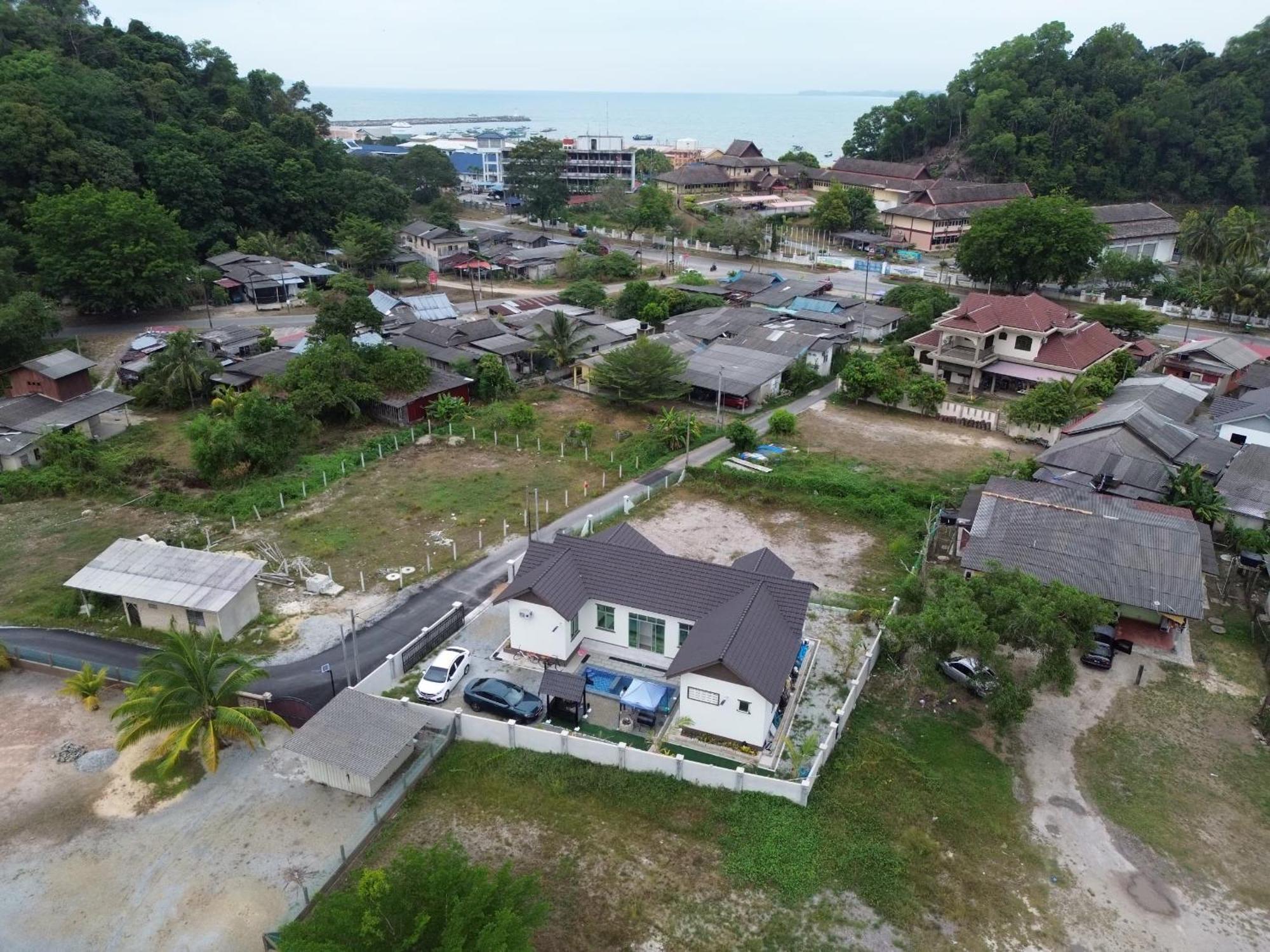 The Broms Villa Kuala Terengganu Exterior photo